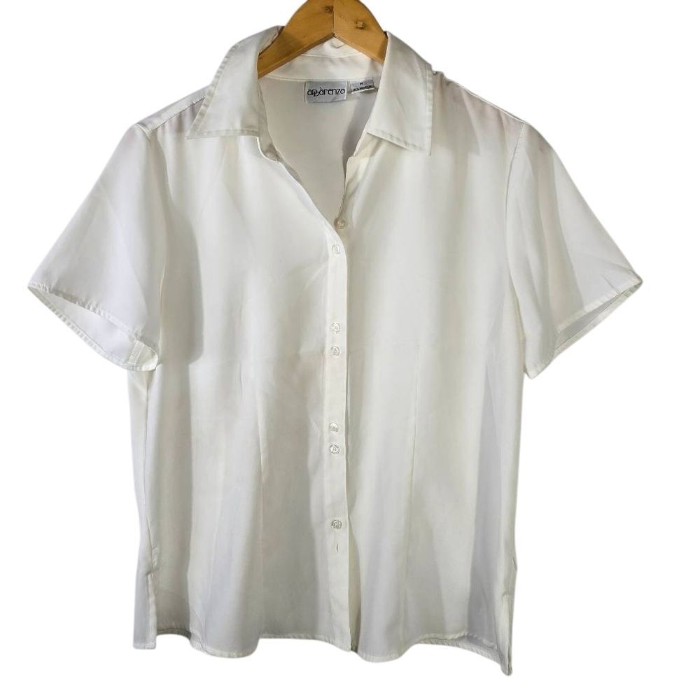 apparénza White Short-Sleeve Button Front Blouse Size M